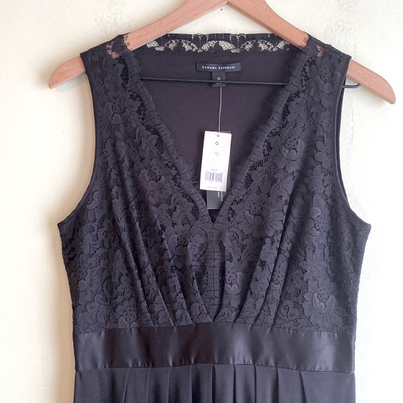 NWT Banana Republic Silk and Lace Cocktail Evening Dress - Picture 2 of 7